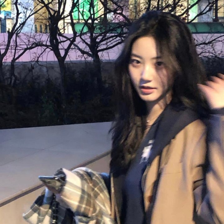 变成布鲁斯封面